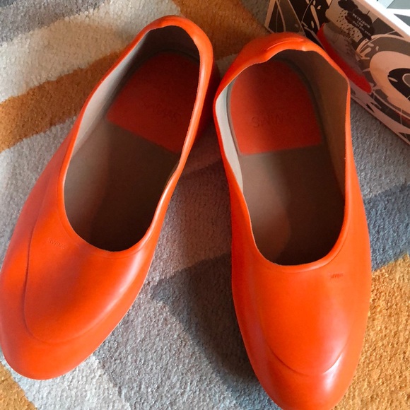 Orange Swims Classic Golash - Picture 2 of 2